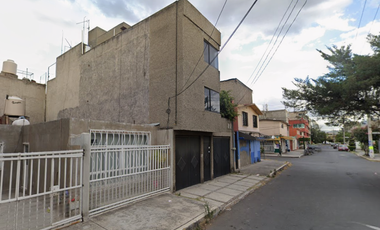 Casa en Venta en Constitución de 1917 Iztapalapa CDMX