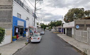 Casa en Venta en Constitución de 1917 Iztapalapa CDMX