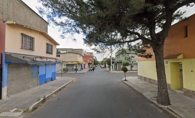 Casa en Venta en Constitución de 1917 Iztapalapa CDMX