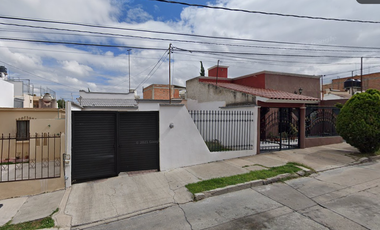 (IA) Casa en Calle Rio Tiber, Colinas del Rio, Aguascalientes