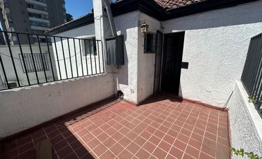 Casa Comercial 6 Privados 3 Baños Y Estacionamientos. Ñuñoa