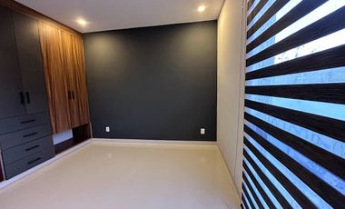 RENTA DE CASA DE 4 RECAMARAS EN ZANDA VISTA ESPECTACULAR