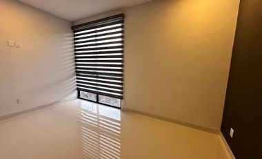 RENTA DE CASA DE 4 RECAMARAS EN ZANDA VISTA ESPECTACULAR