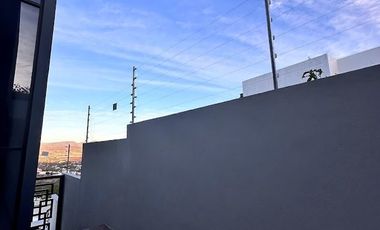 RENTA DE CASA DE 4 RECAMARAS EN ZANDA VISTA ESPECTACULAR