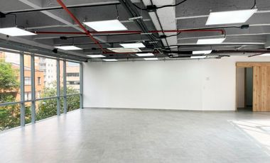 Oficina en venta en Santa Maria de los Angeles, Poblado