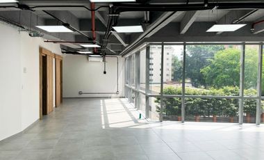 Oficina en venta en Santa Maria de los Angeles, Poblado