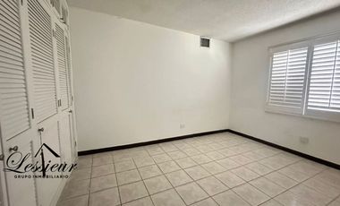 CASA EN RENTA 4 RECAMARAS, 3.5 BAÑOS, CERCA DEL CONSULADO AMERICANO