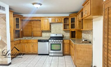 CASA EN RENTA 4 RECAMARAS, 3.5 BAÑOS, CERCA DEL CONSULADO AMERICANO