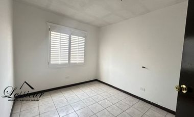 CASA EN RENTA 4 RECAMARAS, 3.5 BAÑOS, CERCA DEL CONSULADO AMERICANO