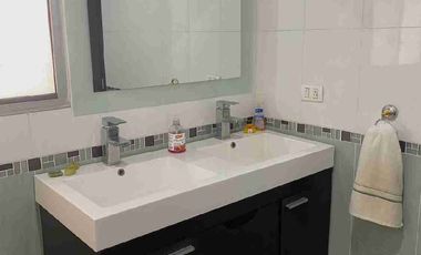 Vendo de Oportunidad Departamento de 3 Dormitorios en Condominio en Urdesa Norte en calle con Porton Electrico