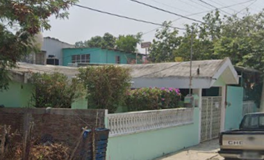 VENTA DE CASA EN LA COLONIA TAMAULIPAS EN POZA RICA DE HIDALGO EN VERACRUZ