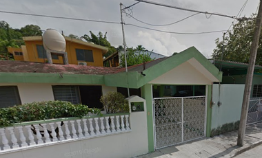 VENTA DE CASA EN LA COLONIA TAMAULIPAS EN POZA RICA DE HIDALGO EN VERACRUZ
