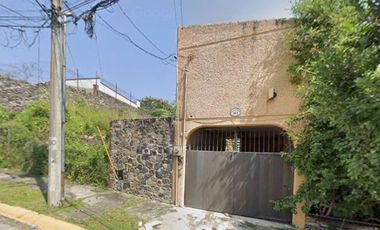 REMATO CASA EN COLONIA BURGO BELLO HORIZONTE 1A SECC TEMIXCO MORELOS