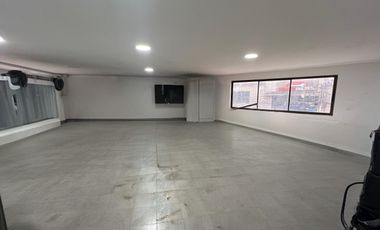 Oficina en Arriendo en Avenda Las Vegas Sabaneta Antioquia