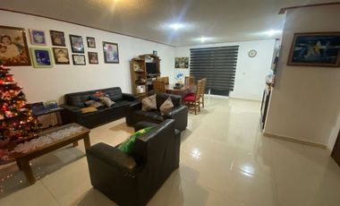 CASA EN VENTA EN GRANJAS BANTHI