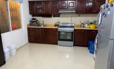 CASA EN VENTA EN GRANJAS BANTHI