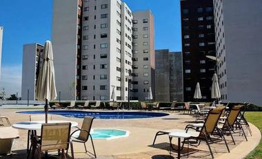 Departamento en renta de una recámara y estudio.