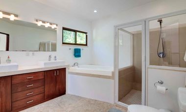 Hermosa casa en venta en La Selva en Tulum / Beautiful House for sale in the Tulum Jungle