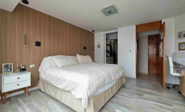 VENTA DEPARTAMENTO TRIPLEX EN SURCO - A 3 CUADRAS DE PLAZA VEA CHACARILLA