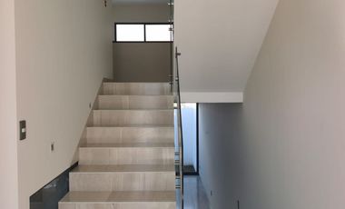 Casa en Venta en Ciudad Maderas Residencial