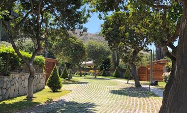 Hermosa Casa, en el exclusivo Condominio Bosques de La Planicie.