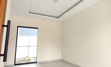 DIJUAL MURAH 2 Unit RUMAH BARU SCANDINAVIAN SIAP HUNI, MAGUWOHARJO