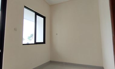DIJUAL MURAH 2 Unit RUMAH BARU SCANDINAVIAN SIAP HUNI, MAGUWOHARJO