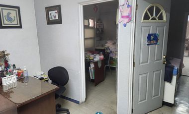 AMPLIA CASA PARA REMODELAR