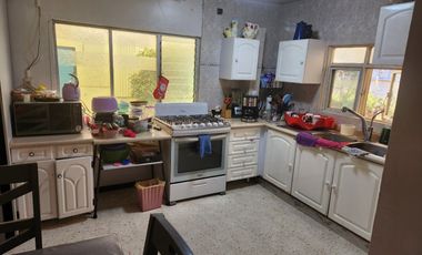 AMPLIA CASA PARA REMODELAR