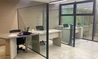 OFICINA EJECUTIVA AMUEBLADA EN COL. LA PAZ