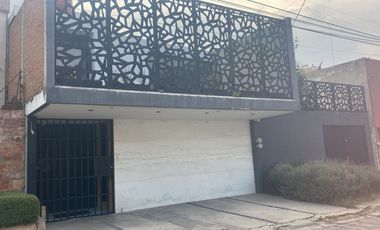 OFICINA EJECUTIVA AMUEBLADA EN COL. LA PAZ