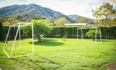 ALQUILER DE FINCA EN LA VEGA LLAMA AL3007879198 LA PRIMAVERA LOS ESPERA