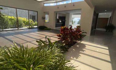 casa en venta campo de golf tres Marías