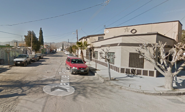 ¡Oportunidad de Inversión! Casa en Remate Bancario Aproveche esta excelente oportunidad de adquisición mediante remate bancario. Propiedad con alto po