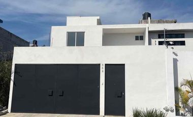 se vende casa en la colonia defensores de Puebla