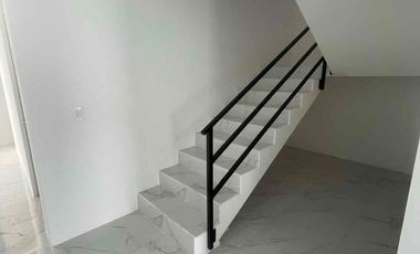 se vende casa en la colonia defensores de Puebla