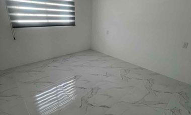 se vende casa en la colonia defensores de Puebla