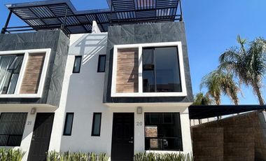 RENTA DE CASA NUEVA DIAGONAL DEFENSORES DE LA REPUBLICA PUEBLA