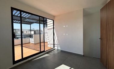 RENTA DE CASA NUEVA DIAGONAL DEFENSORES DE LA REPUBLICA PUEBLA