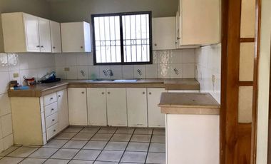 Casa Via a la Costa Torres del Salado