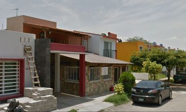 Casa En Venta En Sol Del Pacífico, Manzanillo, Colima. CLG1