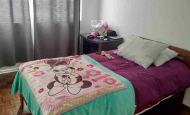 Amplio departamento en Avda Brasil. 3 Dormitorios, 2 Baños, logia, living comedor, terraza.