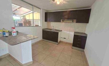 Venta casa valle de los chillos