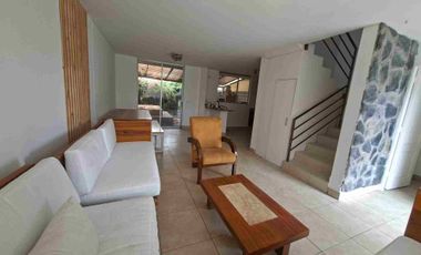 Venta casa valle de los chillos