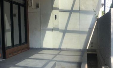 Dijual Rumah baru renov 2 lantai komplek Sinergi Antapani