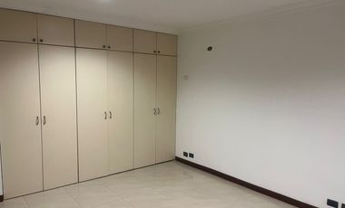 Departamento en Alquiler – Planta Baja | Condominio Santa María
