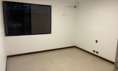 Departamento en Alquiler – Planta Baja | Condominio Santa María