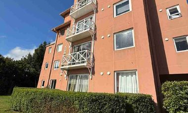 Se arrienda hermoso departamento con vista al Río