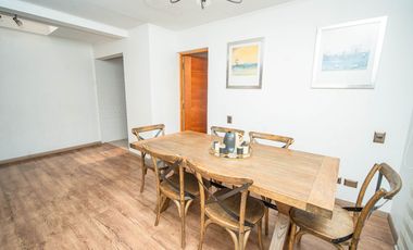 SE VENDE CASA EN COND. MARES DEL SUR.