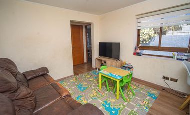 SE VENDE CASA EN COND. MARES DEL SUR.